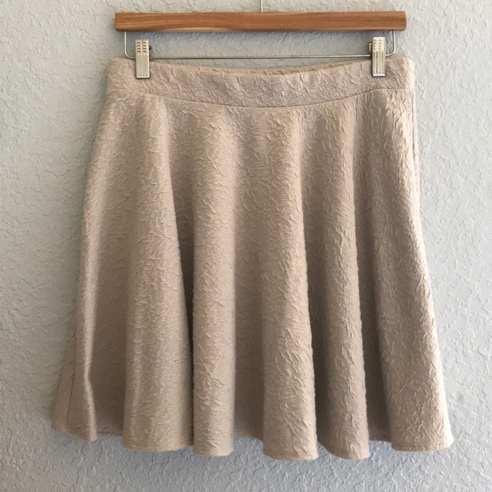 LC Textured Circle Skirt